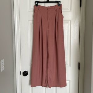 Wide leg pants